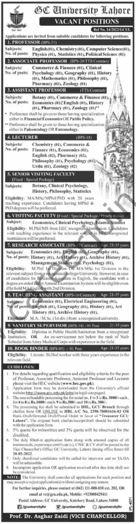 GC University Lahore Jobs 17 April 2022 Dawn 01